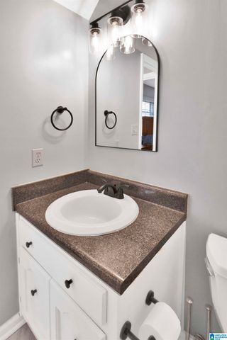 611 DENNIS STREET, Clanton, AL 35045