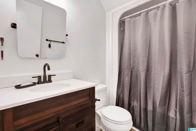 611 DENNIS STREET, Clanton, AL 35045