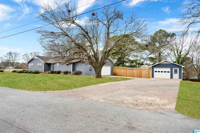 611 DENNIS STREET, Clanton, AL 35045