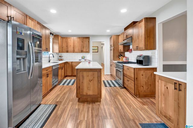 611 DENNIS STREET, Clanton, AL 35045