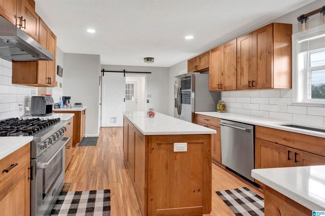 611 DENNIS STREET, Clanton, AL 35045