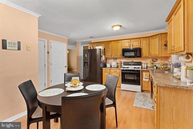 1459 DEUTZ AVE, Hamilton, NJ 08611