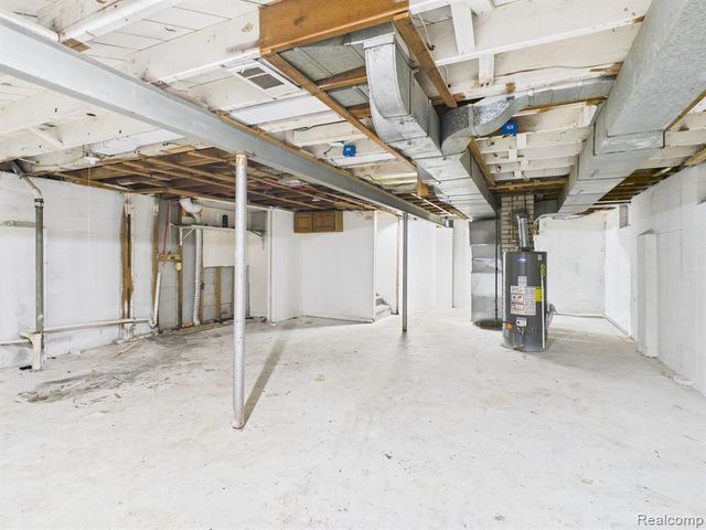 3373 Kent Street, Flint, MI 48503