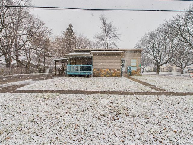 3373 Kent Street, Flint, MI 48503