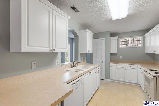 1246 Strada Amore #U-2, Florence, SC 29501