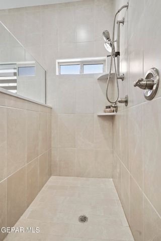536 Paseo De La Reina Street, El Paso, TX 79928