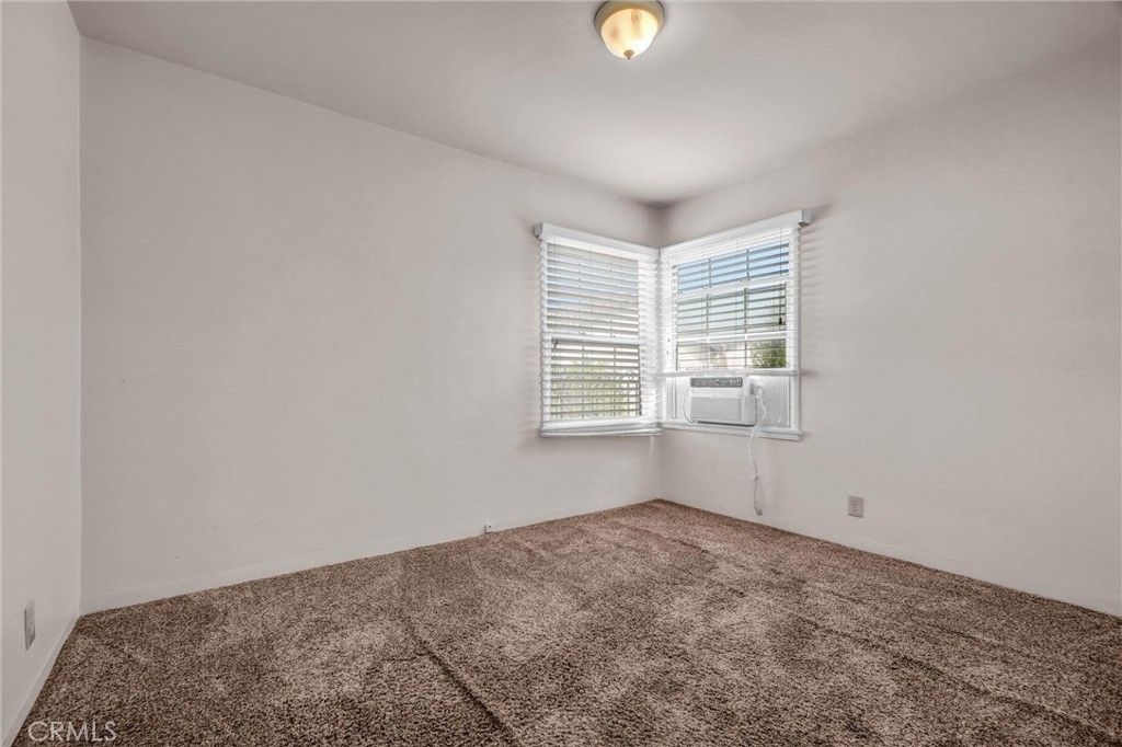 Image 18 of property listing at 10919 Loch Lomond Drive, Whittier, CA 90606
