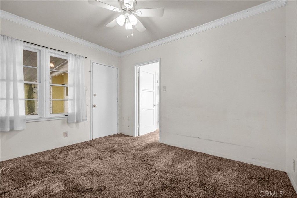 Image 21 of property listing at 10919 Loch Lomond Drive, Whittier, CA 90606