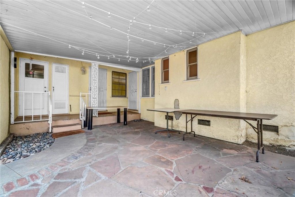Image 25 of property listing at 10919 Loch Lomond Drive, Whittier, CA 90606