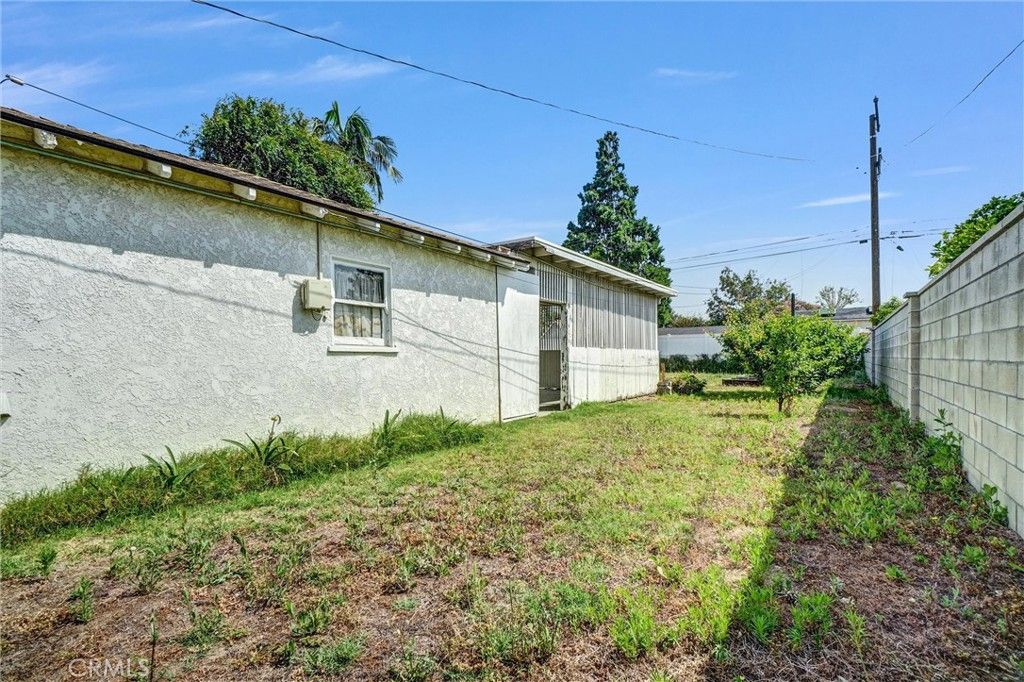 Image 30 of property listing at 10919 Loch Lomond Drive, Whittier, CA 90606