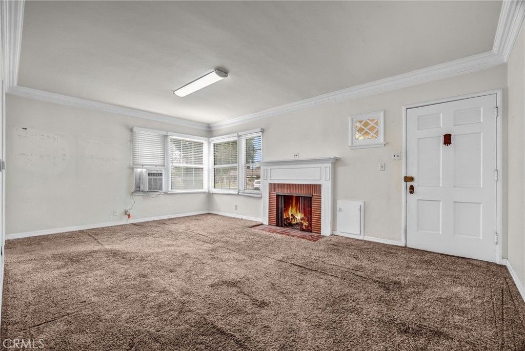 Image 6 of property listing at 10919 Loch Lomond Drive, Whittier, CA 90606