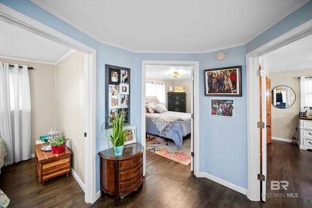 401 W Myrtle Avenue, Foley, AL 36535