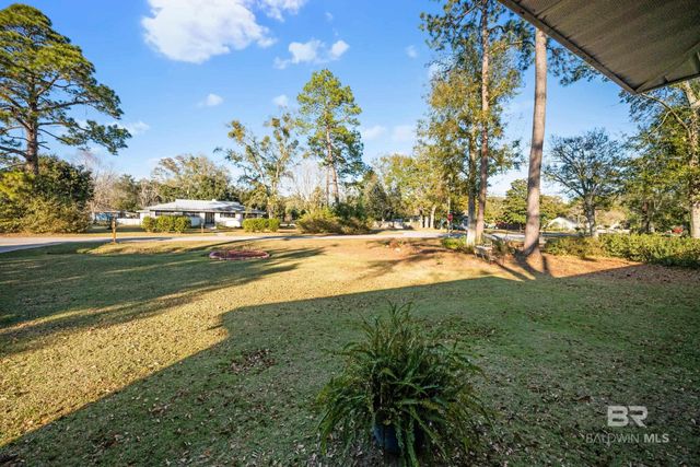 401 W Myrtle Avenue, Foley, AL 36535