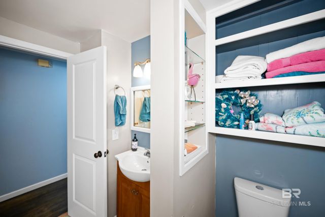 401 W Myrtle Avenue, Foley, AL 36535