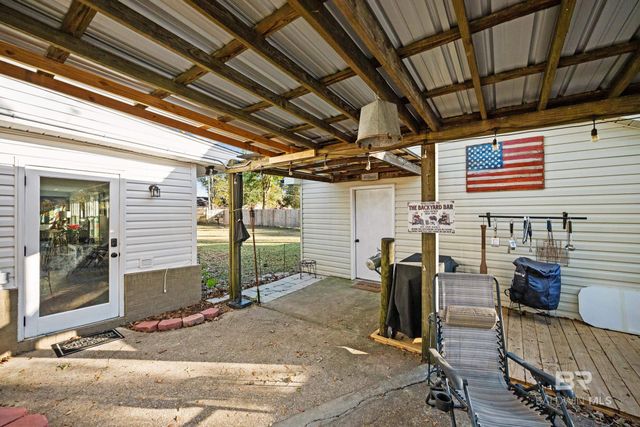 401 W Myrtle Avenue, Foley, AL 36535