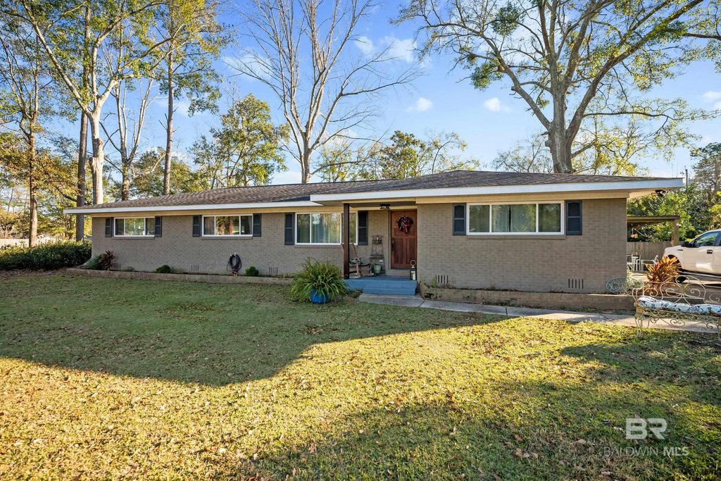 401 W Myrtle Avenue, Foley, AL 36535