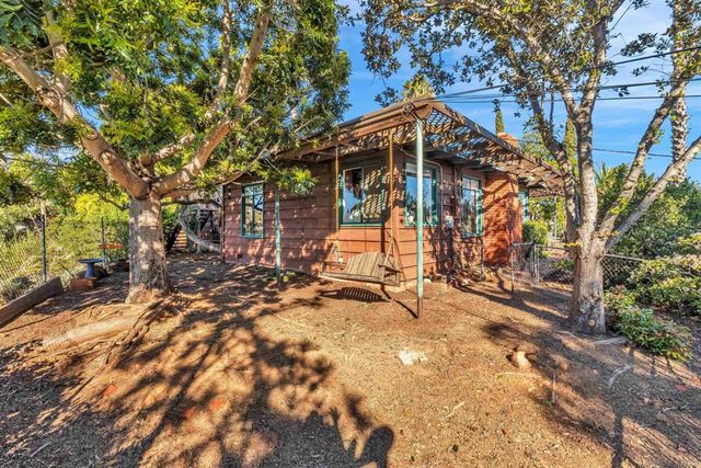 5209 Benton Pl, San Diego, CA 92116