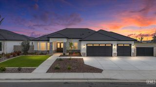 16727 Brookview, Bakersfield, CA 93314