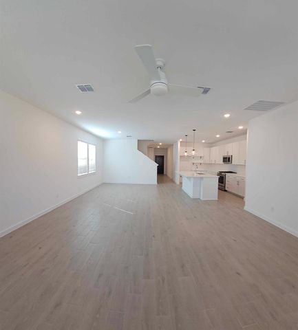 8430 Bay Oaks Drive, Baytown, TX 77523