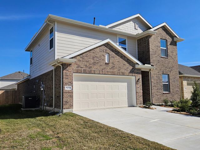 8430 Bay Oaks Drive, Baytown, TX 77523