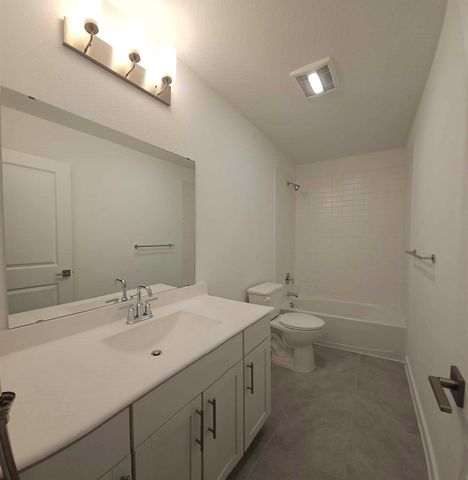 8430 Bay Oaks Drive, Baytown, TX 77523