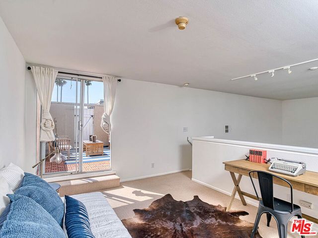 1133 9th Street 304, Santa Monica, CA 90403