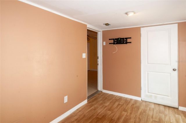 9609 N ELMER STREET, Tampa, FL 33612