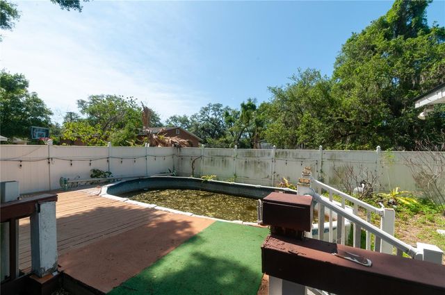 9609 N ELMER STREET, Tampa, FL 33612