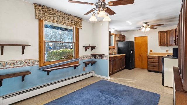 30 Torrington Drive, Warwick, RI 02889