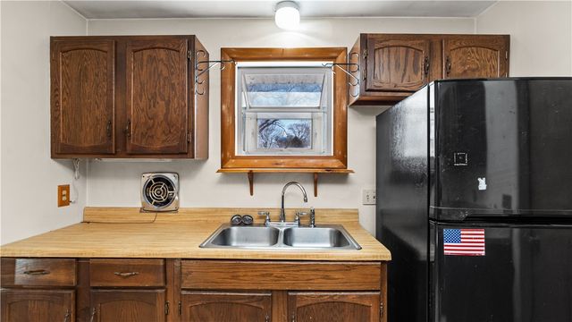 30 Torrington Drive, Warwick, RI 02889