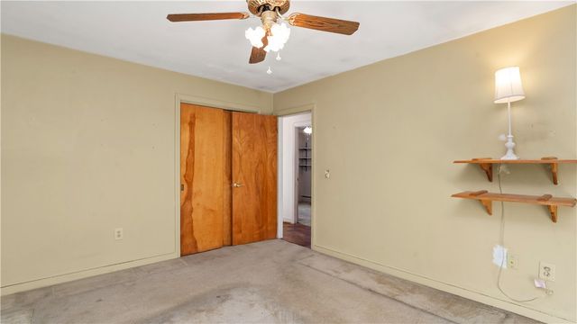 30 Torrington Drive, Warwick, RI 02889