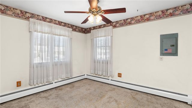 30 Torrington Drive, Warwick, RI 02889