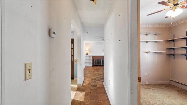 30 Torrington Drive, Warwick, RI 02889