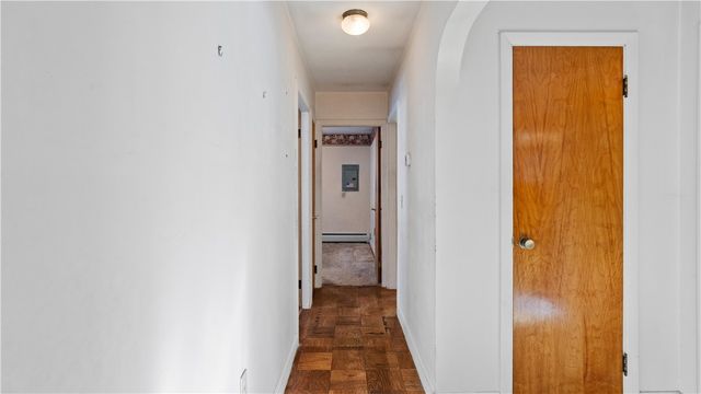 30 Torrington Drive, Warwick, RI 02889