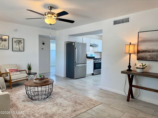 810 E Water Street, Tucson, AZ 85719