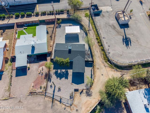 810 E Water Street, Tucson, AZ 85719