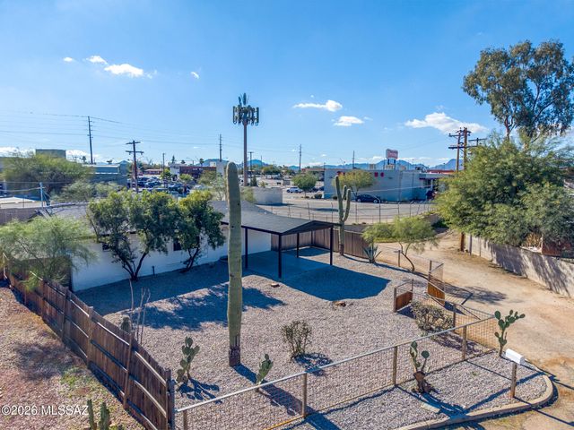 810 E Water Street, Tucson, AZ 85719
