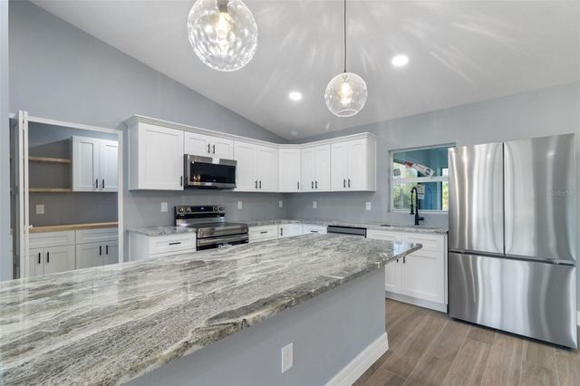 3421 VIVIAN AVENUE, North Port, FL 34288