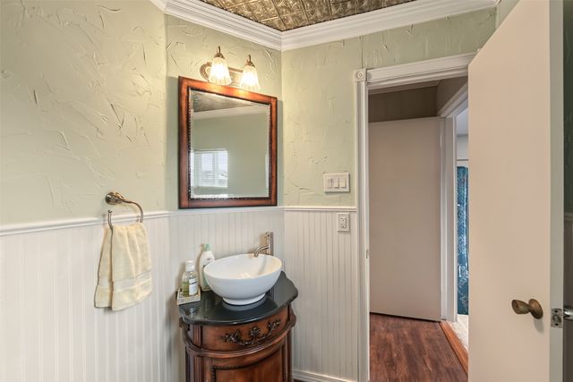 7656 Shoreline Drive, Lone Oak, TX 75453