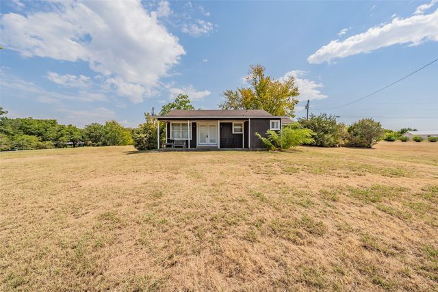 7656 Shoreline Drive, Lone Oak, TX 75453