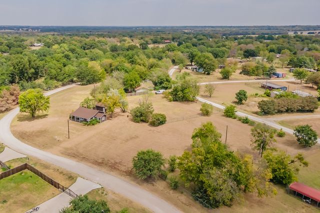 7656 Shoreline Drive, Lone Oak, TX 75453
