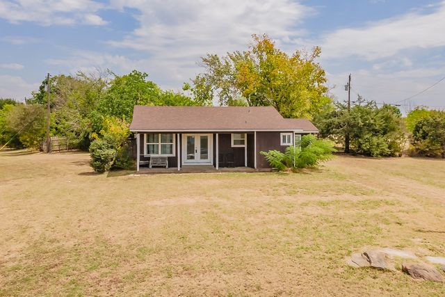 7656 Shoreline Drive, Lone Oak, TX 75453
