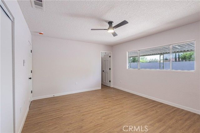 17747 Walnut Street, Hesperia, CA 92345