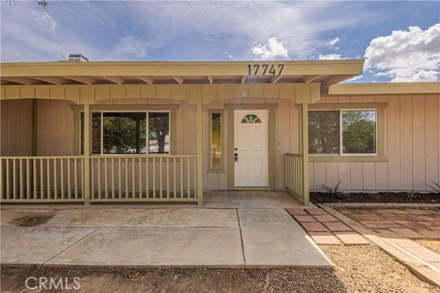 17747 Walnut Street, Hesperia, CA 92345