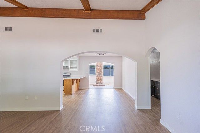 17747 Walnut Street, Hesperia, CA 92345