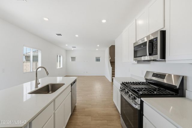 11777 W Claudina Street, Marana, AZ 85653
