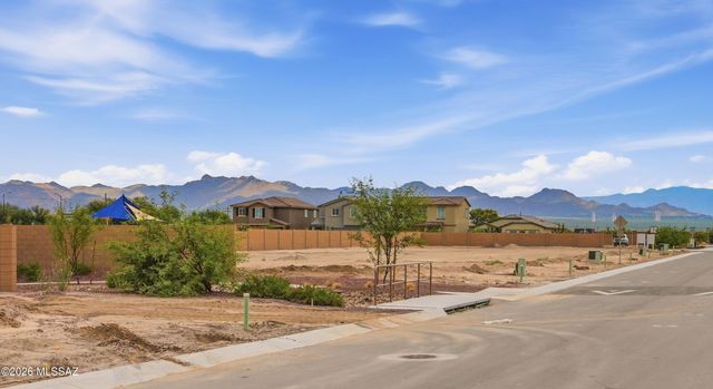 11777 W Claudina Street, Marana, AZ 85653