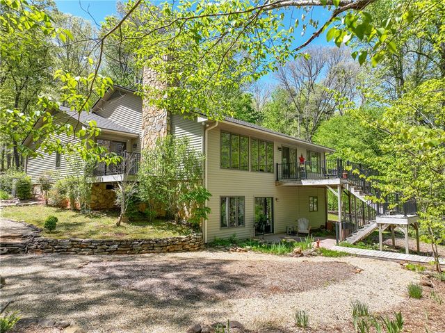 23 Quail Drive, Salem, SC 29676