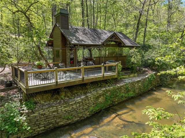 23 Quail Drive, Salem, SC 29676