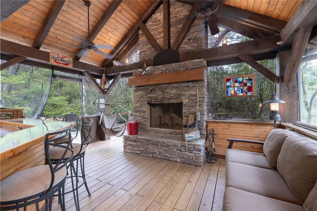 23 Quail Drive, Salem, SC 29676